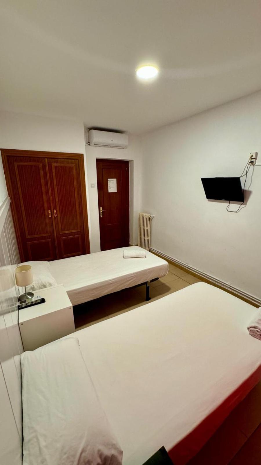 Metropolitan Atocha Hotell Madrid Eksteriør bilde