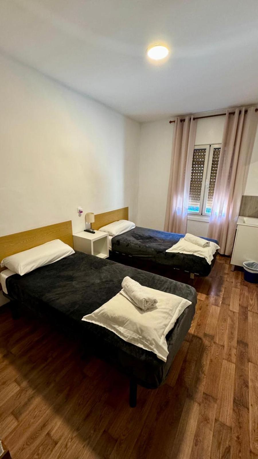 Metropolitan Atocha Hotell Madrid Eksteriør bilde